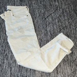 American Eagle Men’s cream Skinny Jeans